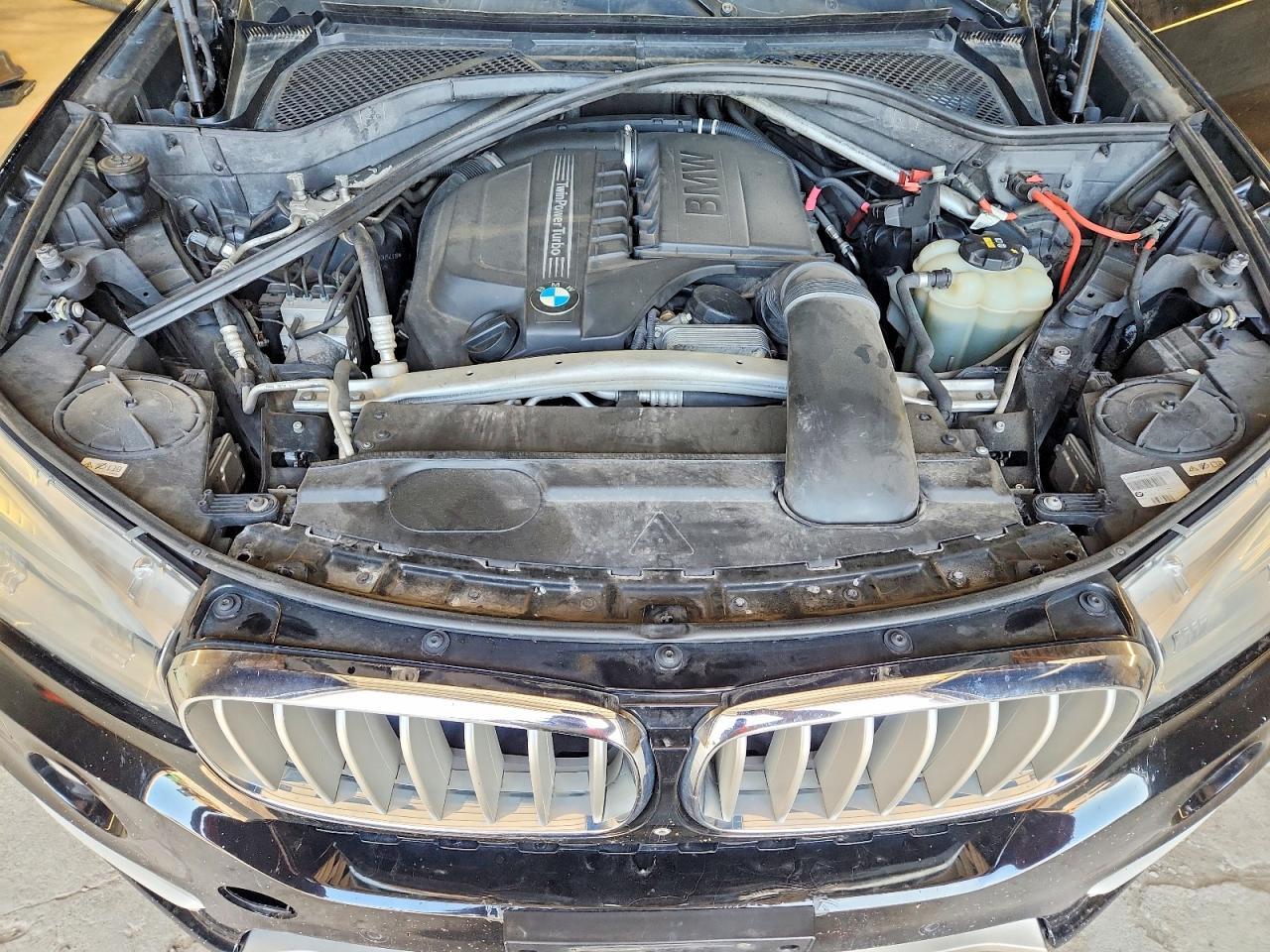 2017 BMW X5 xDrive35I - zdjęcie 12