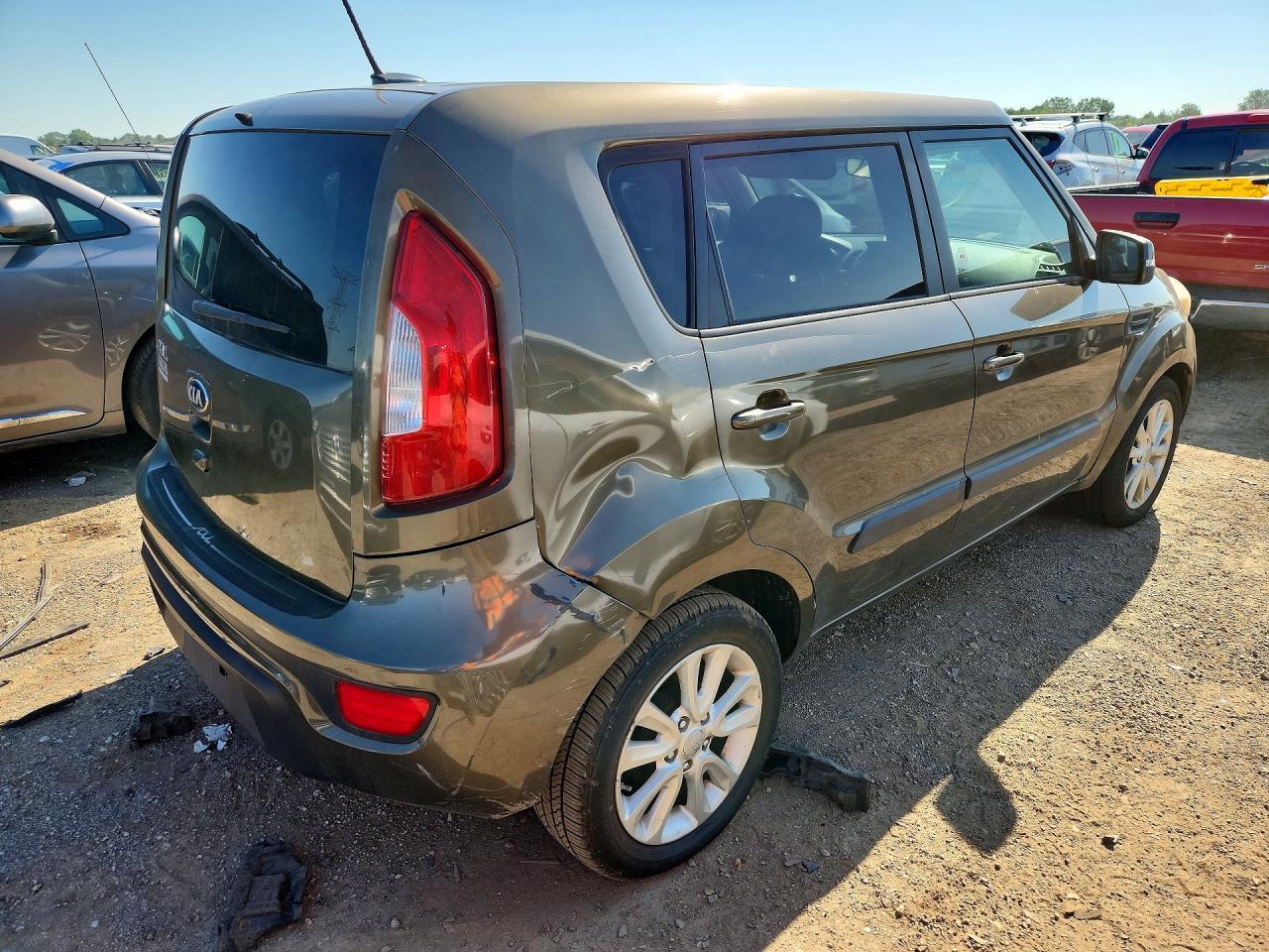 2013 Kia Soul + - zdjęcie 3