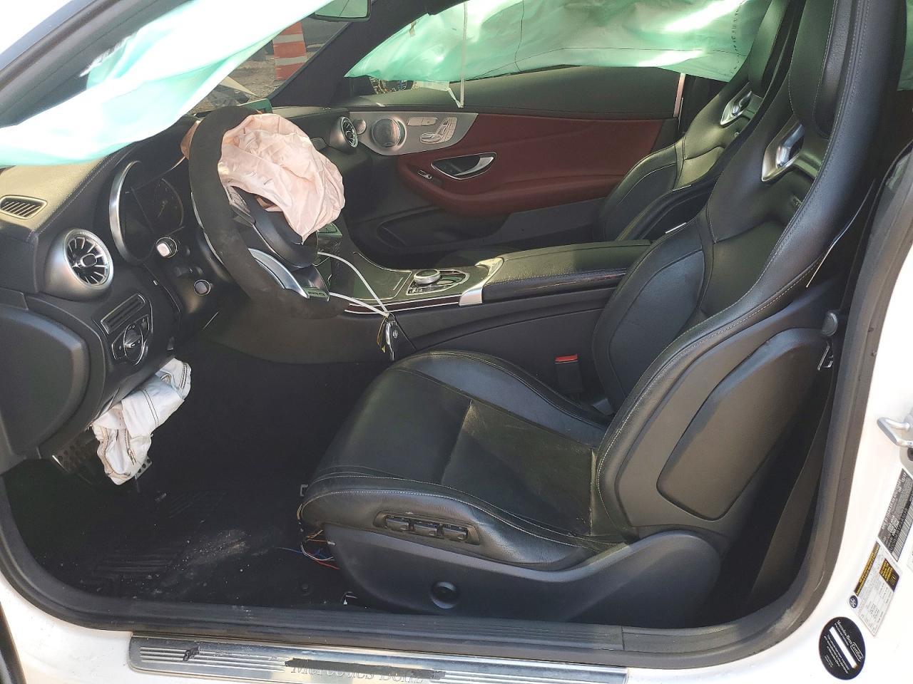 2018 Mercedes-Benz C 300 - zdjęcie 7