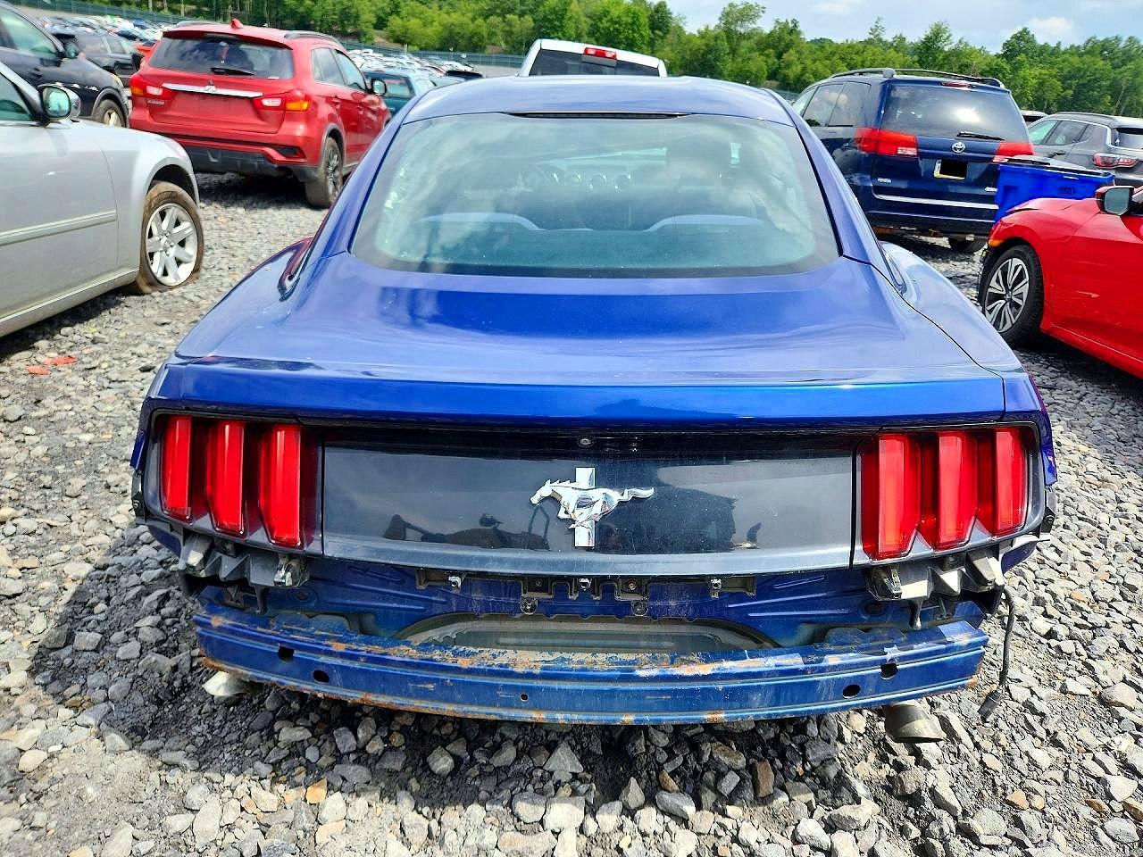 2016 Ford Mustang - zdjęcie 6