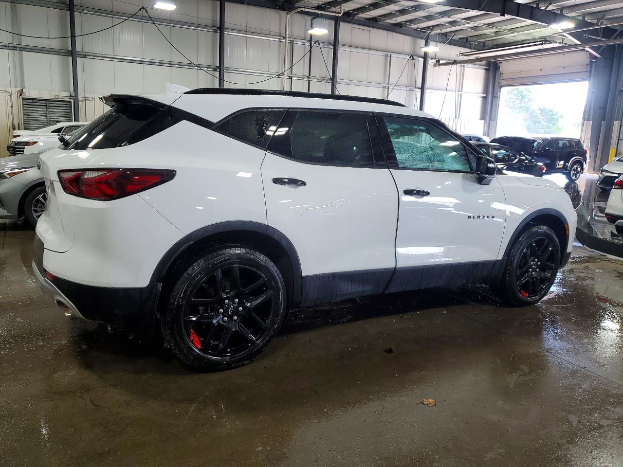 2022 Chevrolet Blazer 2Lt - zdjęcie 3