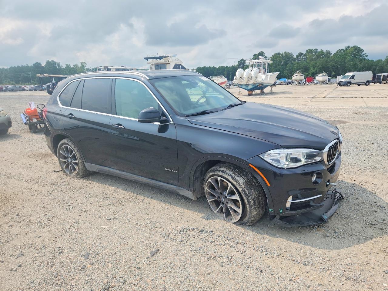 2017 BMW X5 xDrive35I - zdjęcie 4