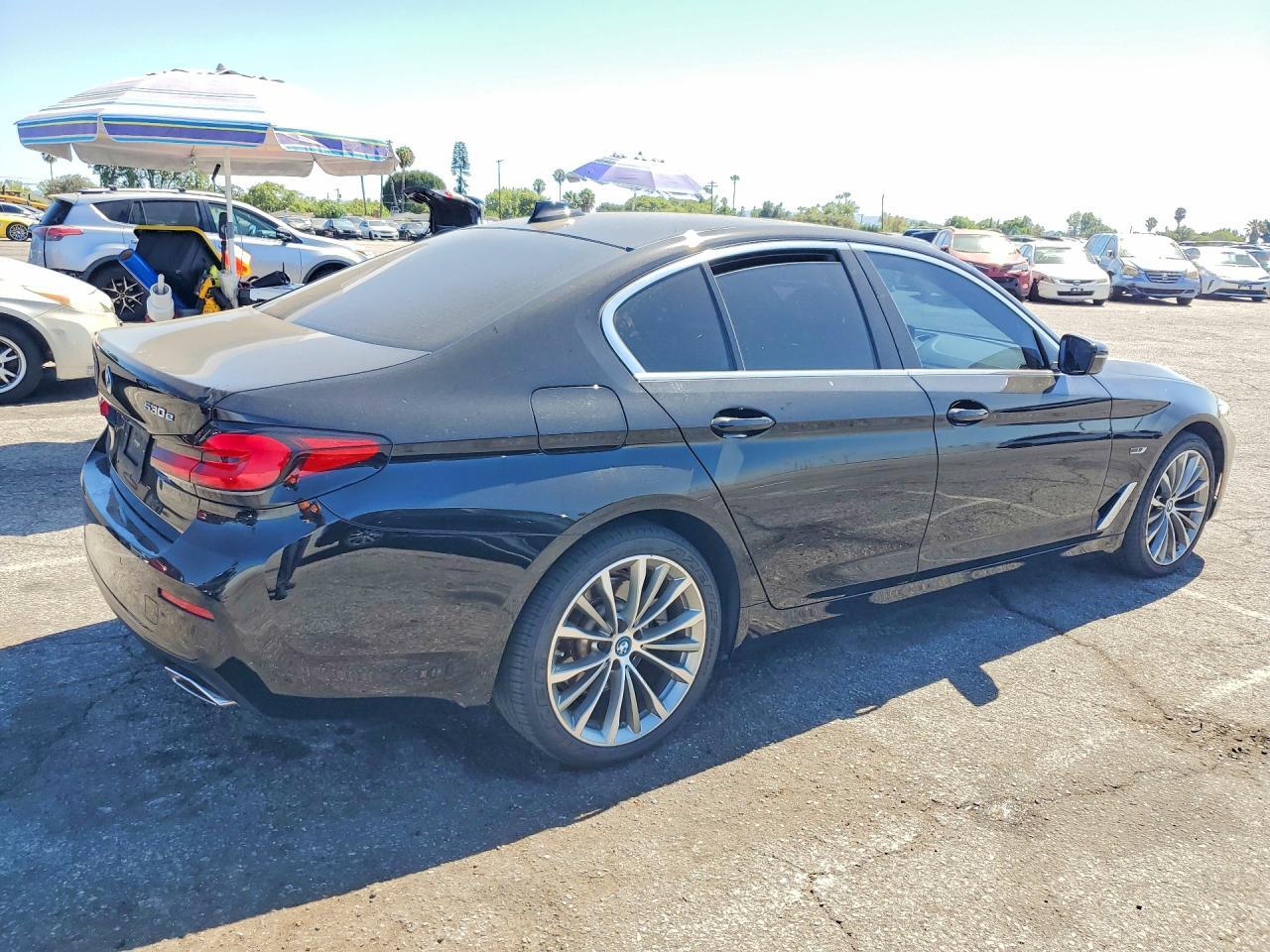 2023 BMW 530E - zdjęcie 3
