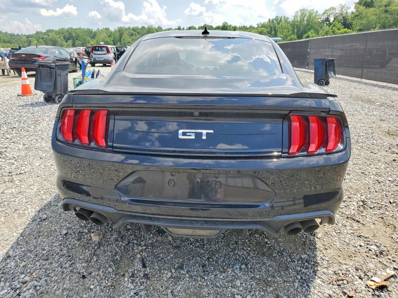 2023 Ford Mustang Gt - zdjęcie 6
