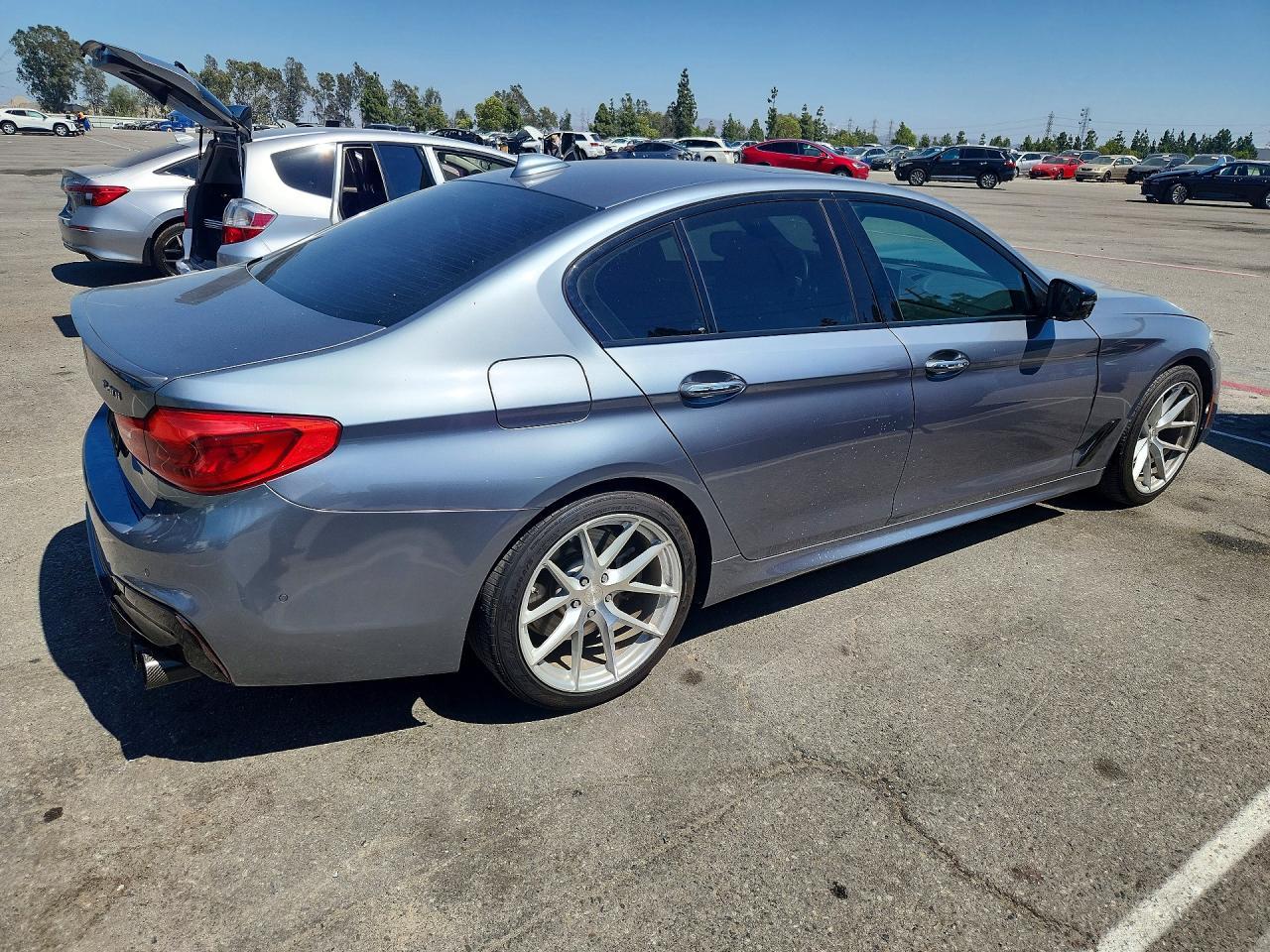2017 BMW 540 I - zdjęcie 3