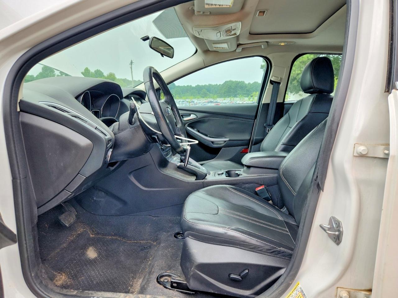 2014 Ford Focus Titanium - zdjęcie 7