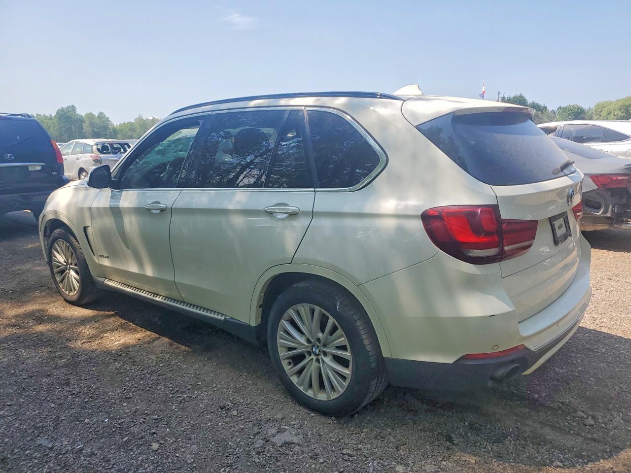 2014 BMW X5 xDrive35I - zdjęcie 2
