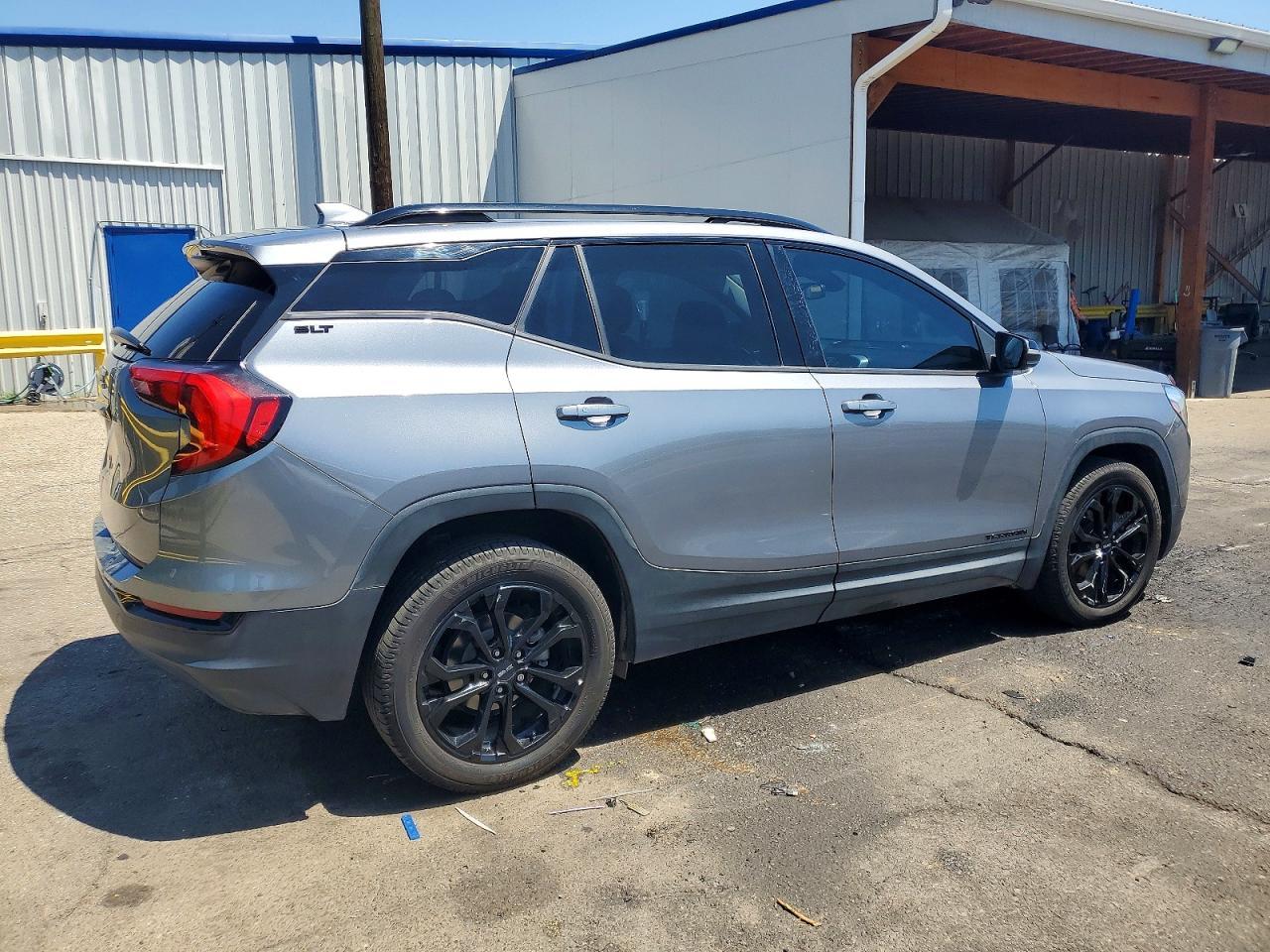 2021 GMC Terrain Slt - zdjęcie 3