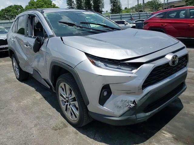 2023 Toyota Rav4 Xle Premium - zdjęcie 13