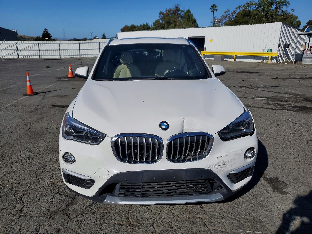 BMW X1 - zdjęcie 5
