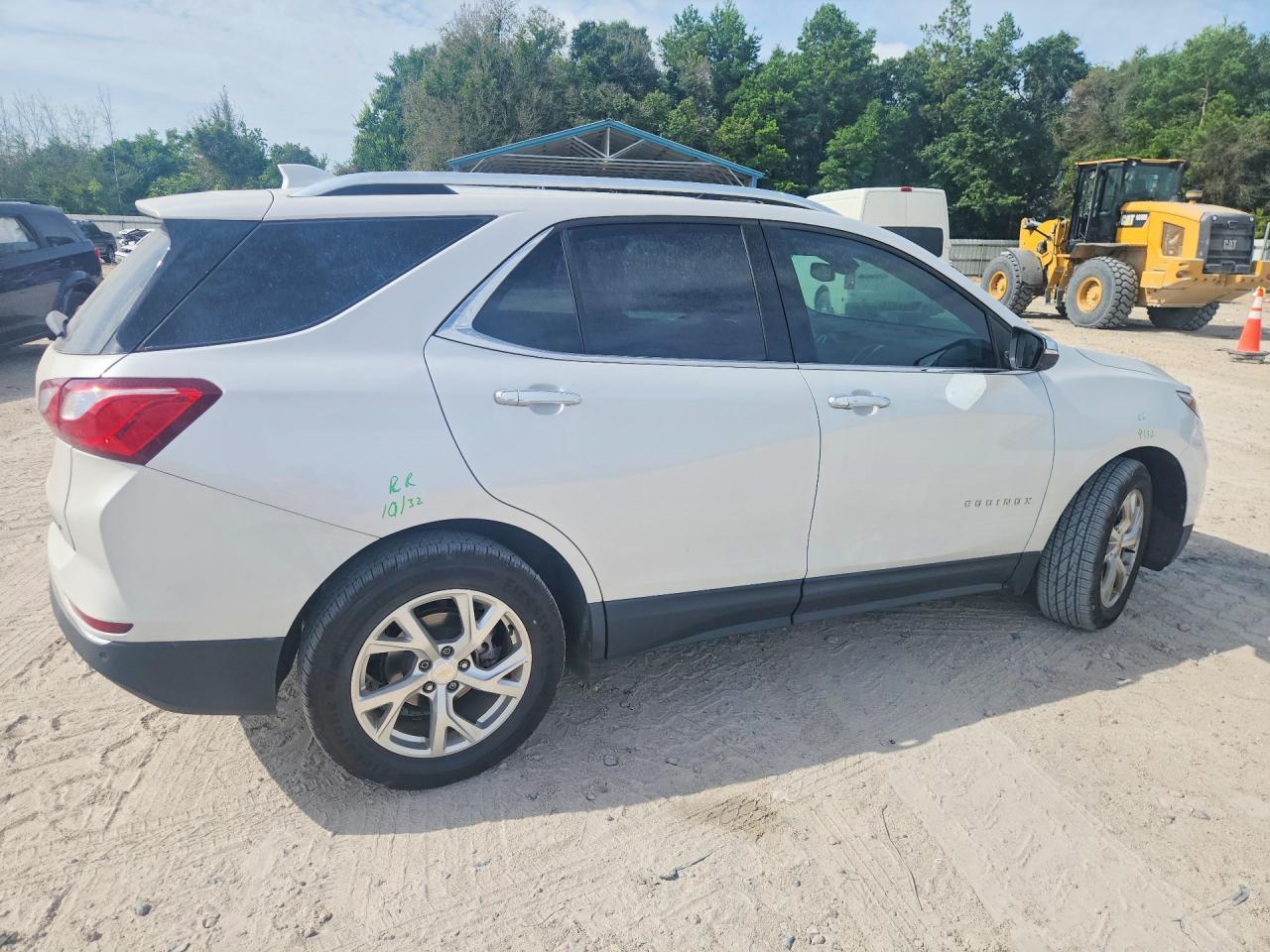 2021 Chevrolet Equinox Premier - zdjęcie 3