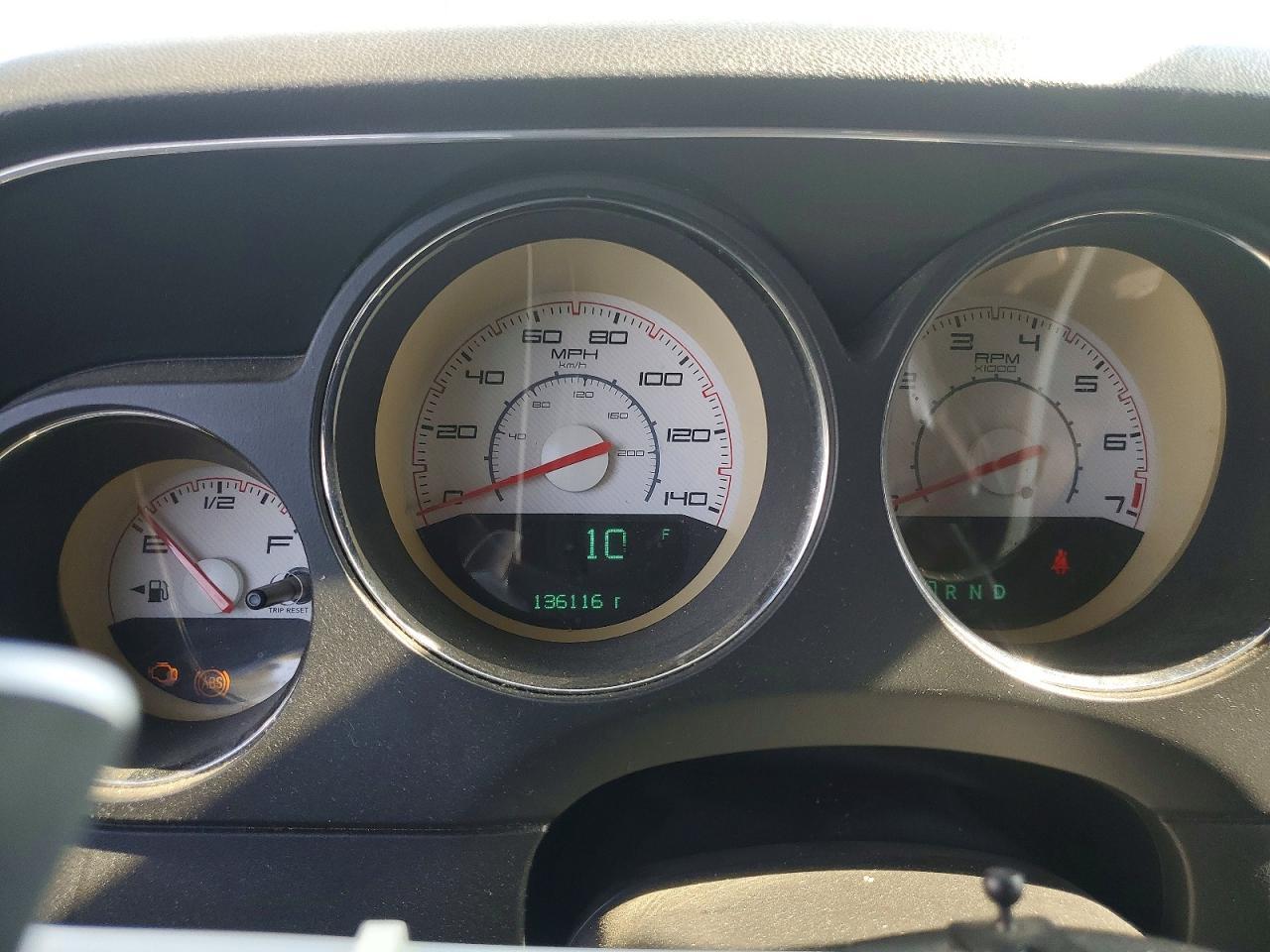 2013 Dodge Challenger Sxt - zdjęcie 9