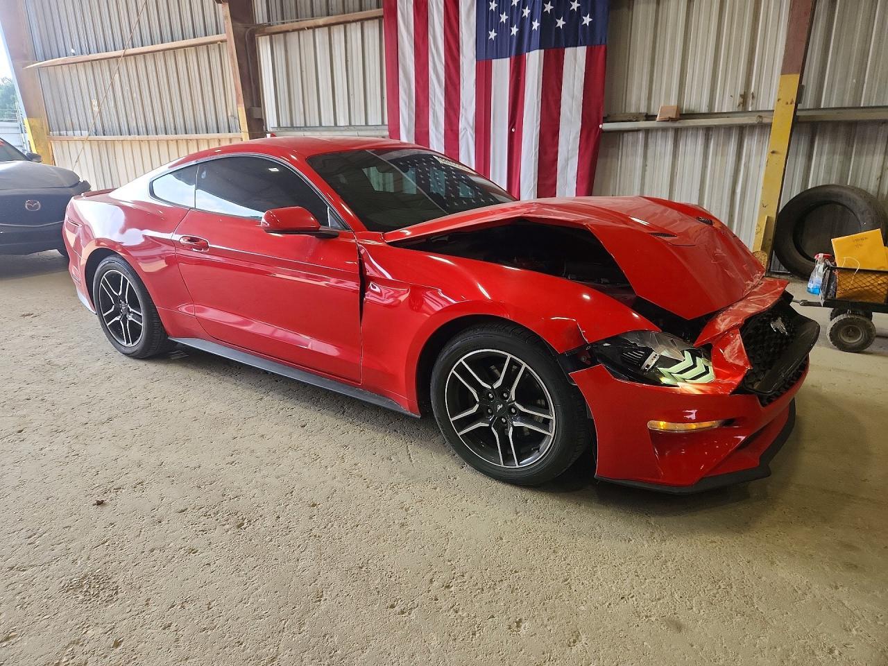 2021 Ford Mustang - zdjęcie 4