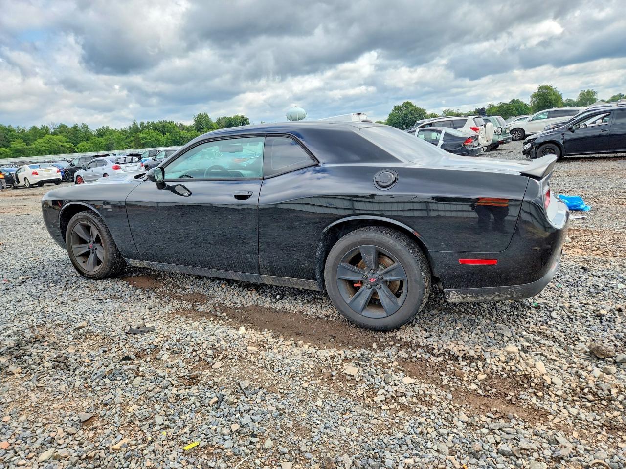2018 Dodge Challenger Sxt - zdjęcie 2