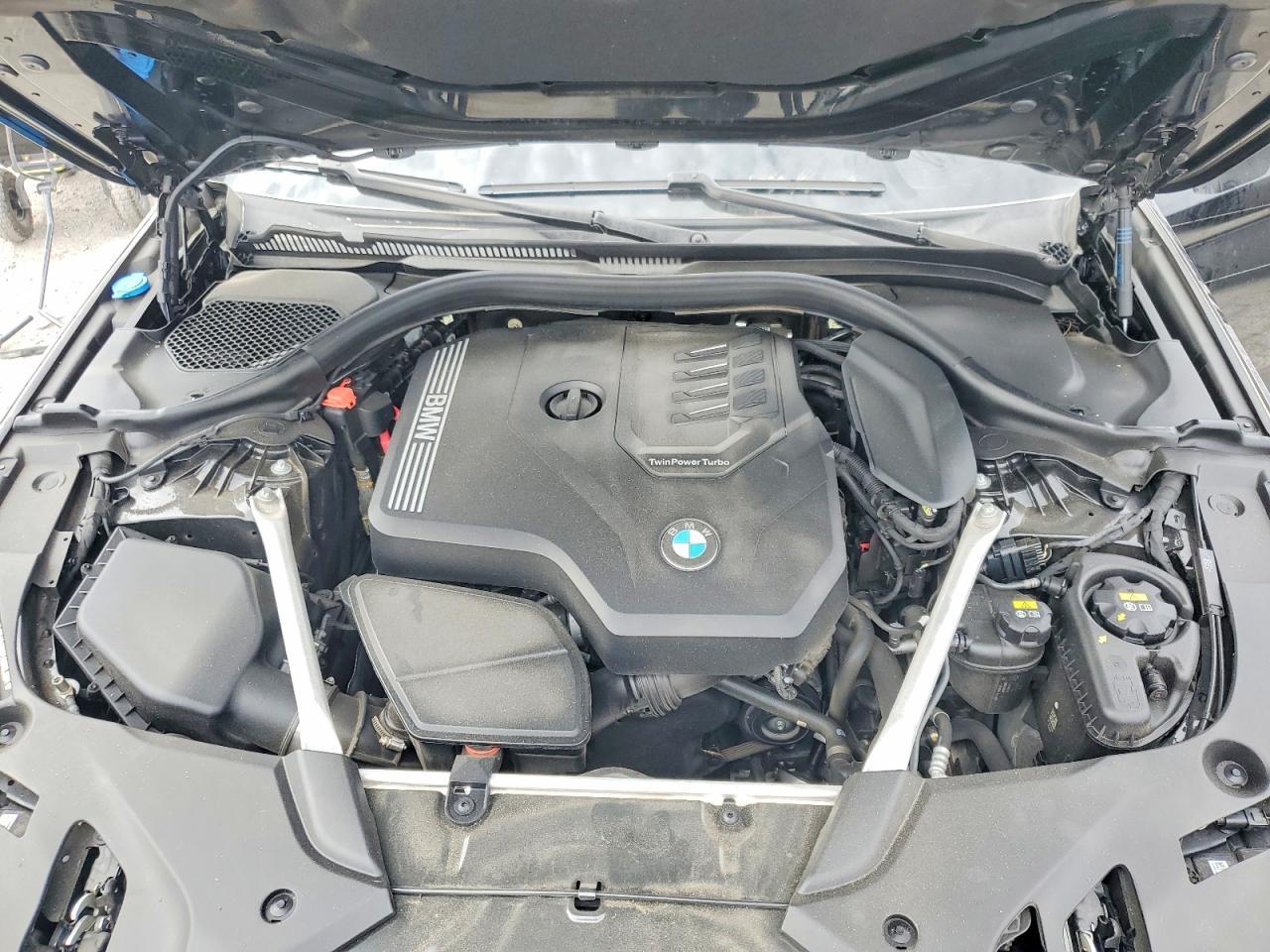 2022 BMW 530 I - zdjęcie 21