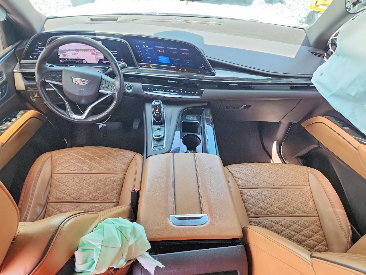 2021 Cadillac Escalade Premium Luxury - zdjęcie 8