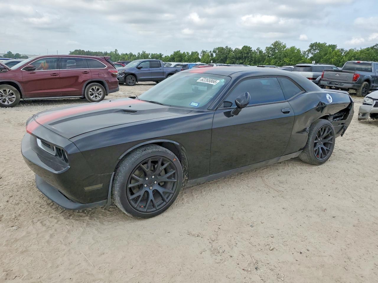 2013 Dodge Challenger Sxt - zdjęcie główne
