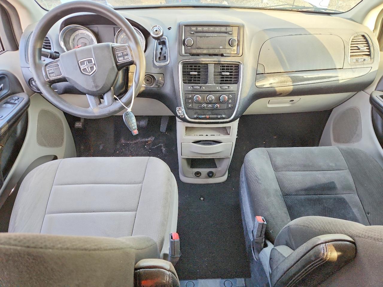 2016 Dodge Grand Caravan Se - zdjęcie 8