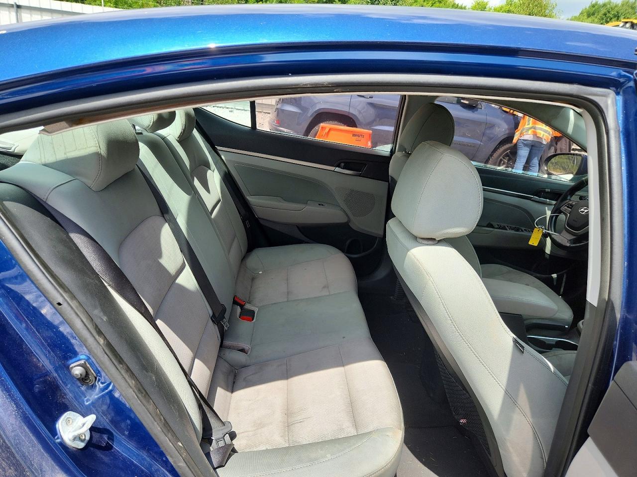 2017 Hyundai Elantra Se - zdjęcie 10
