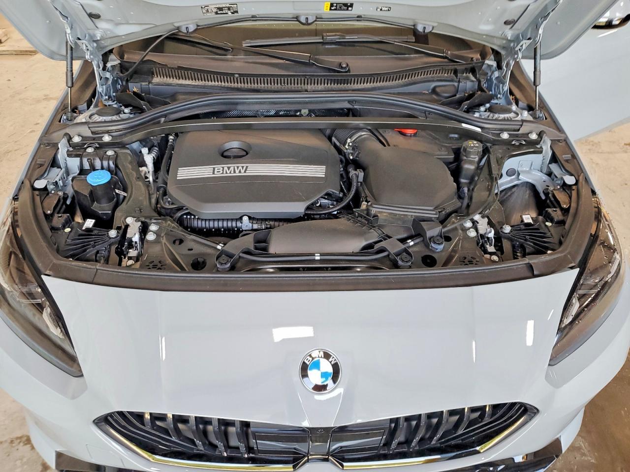 2025 BMW Seria 2 228i - zdjęcie 11