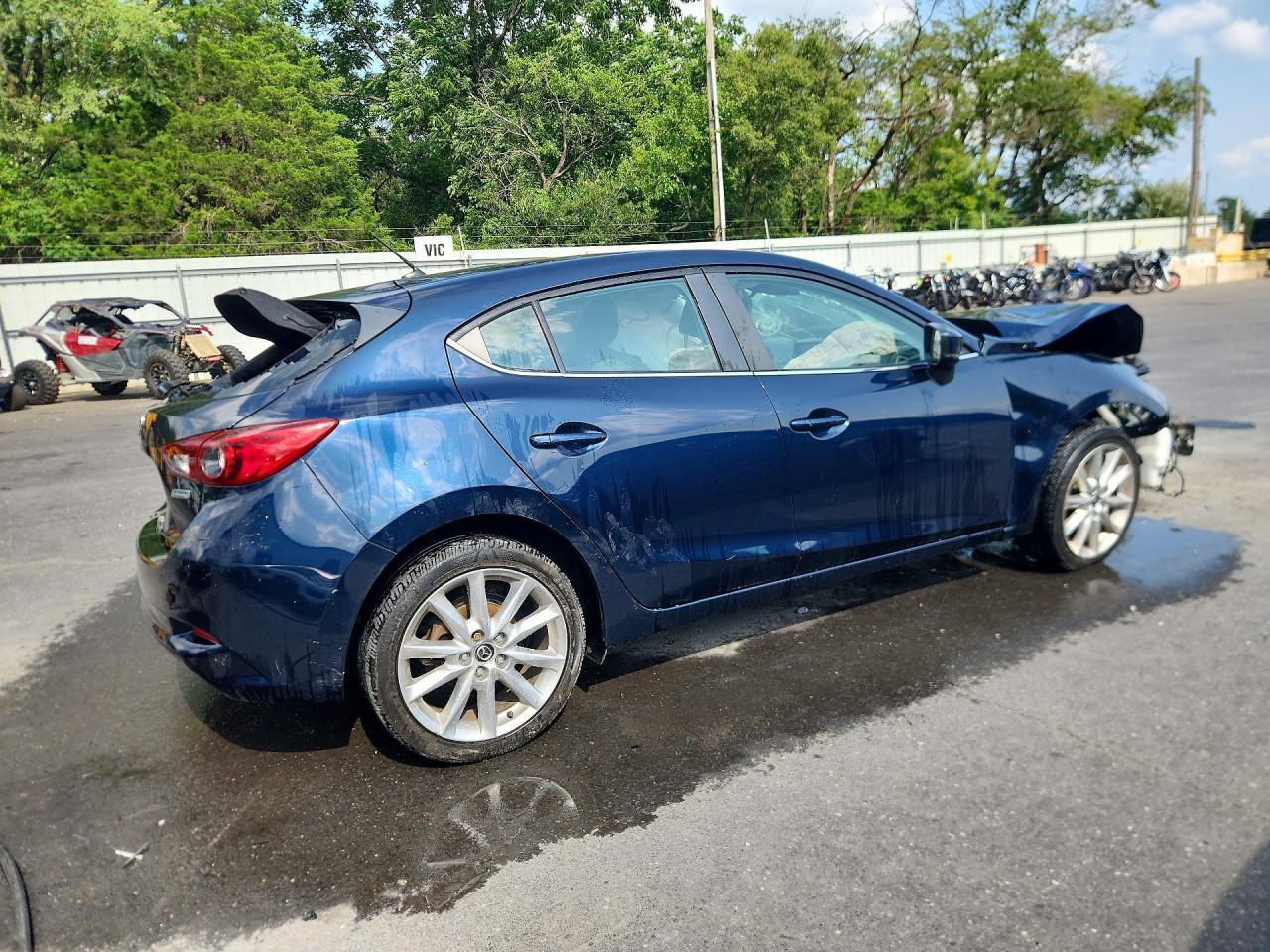 2017 Mazda 3 Touring - zdjęcie 3