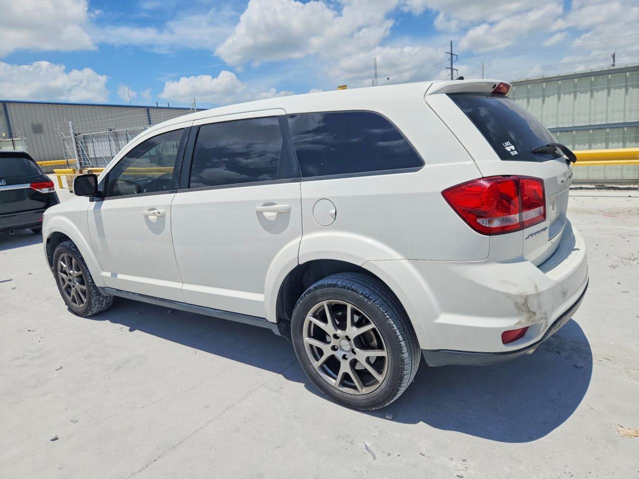 2016 Dodge Journey R/T - zdjęcie 2