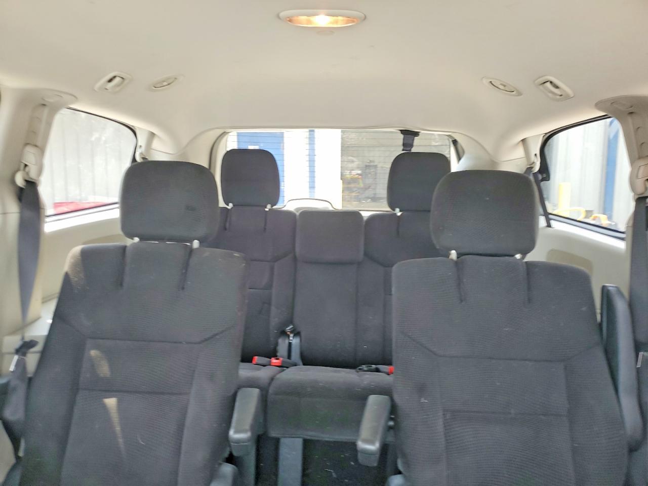 2016 Dodge Grand Caravan Sxt - zdjęcie 10