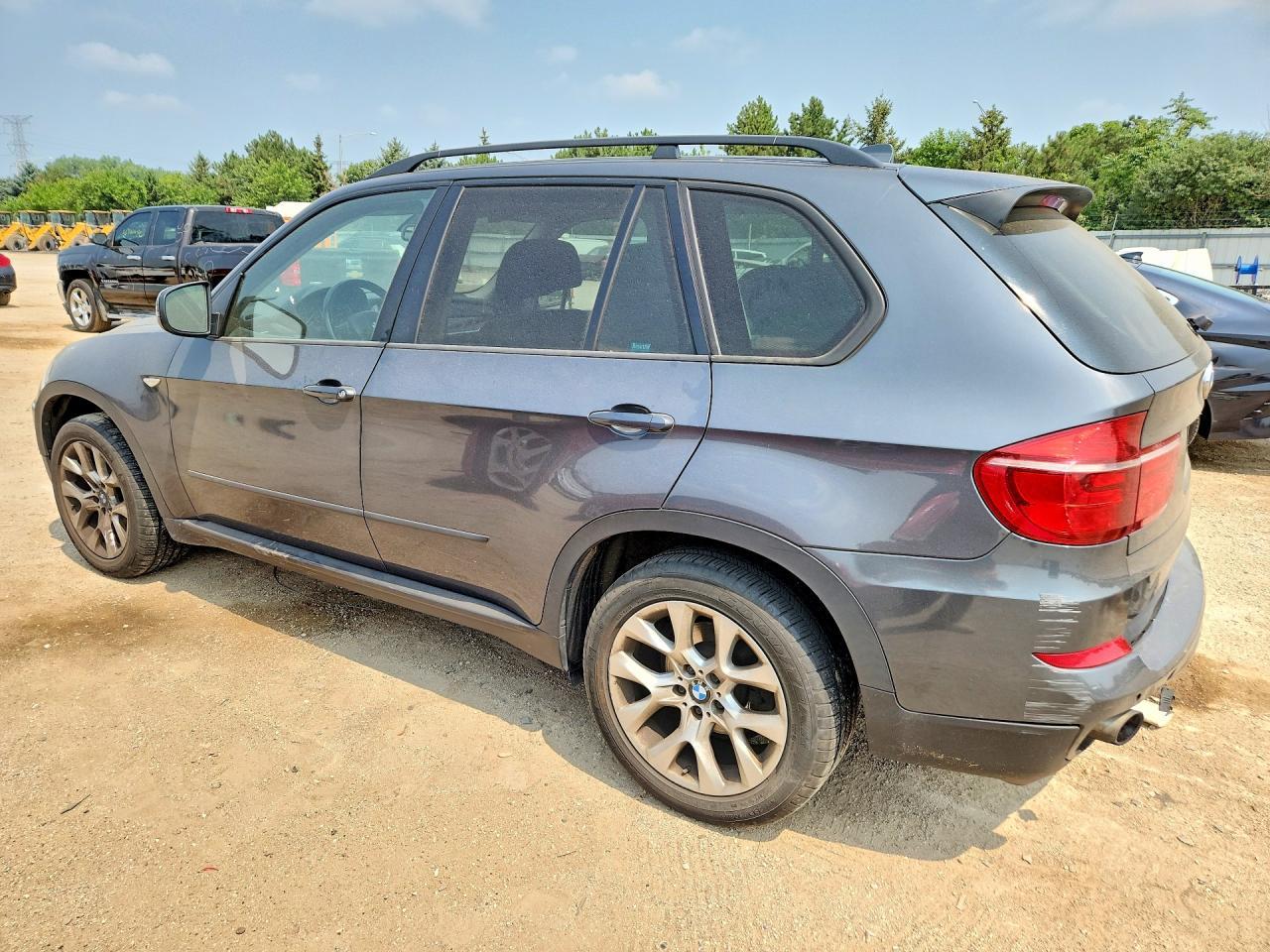 2013 BMW X5 xDrive35I - zdjęcie 2
