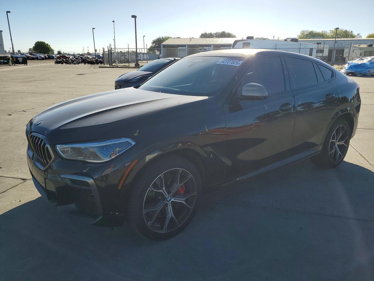 2022 BMW X6 M50I - zdjęcie główne