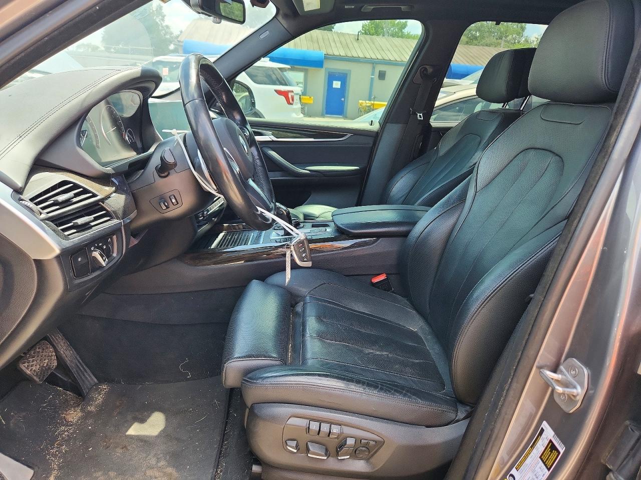 2016 BMW X5 xDrive50I - zdjęcie 7