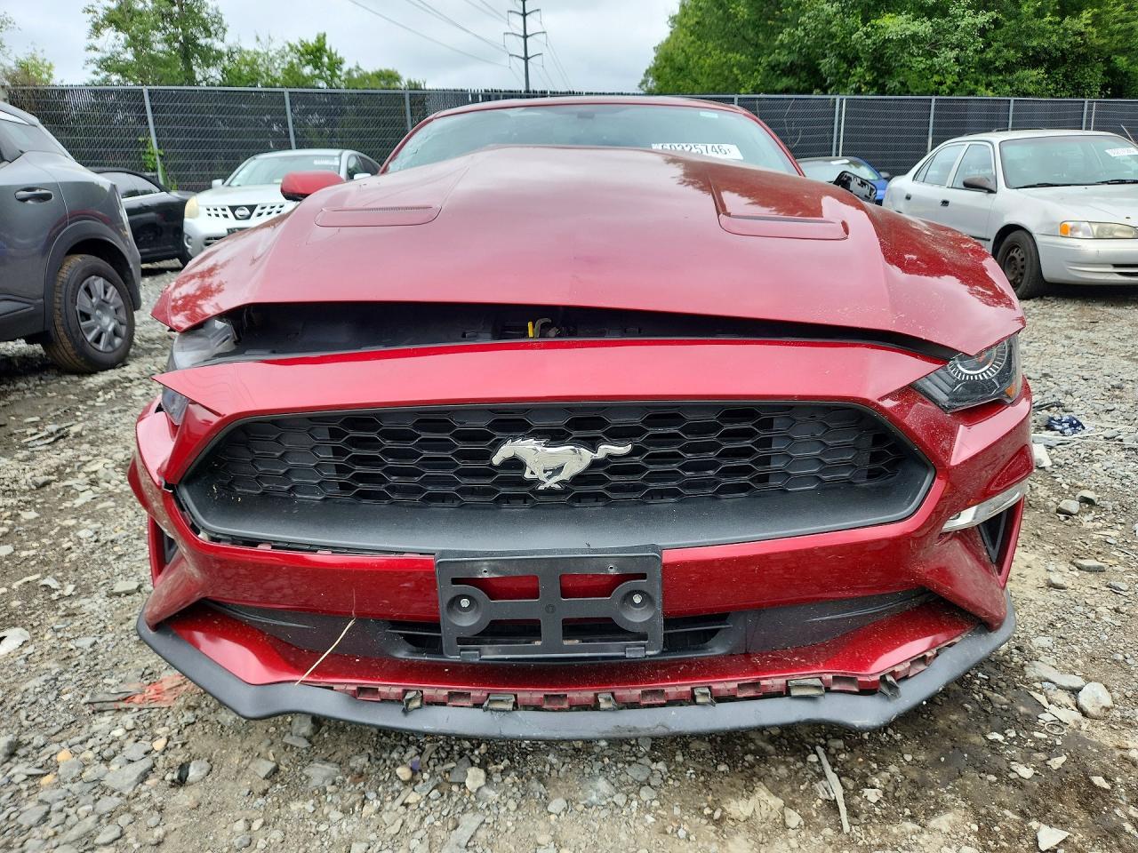 2018 Ford Mustang - zdjęcie 5