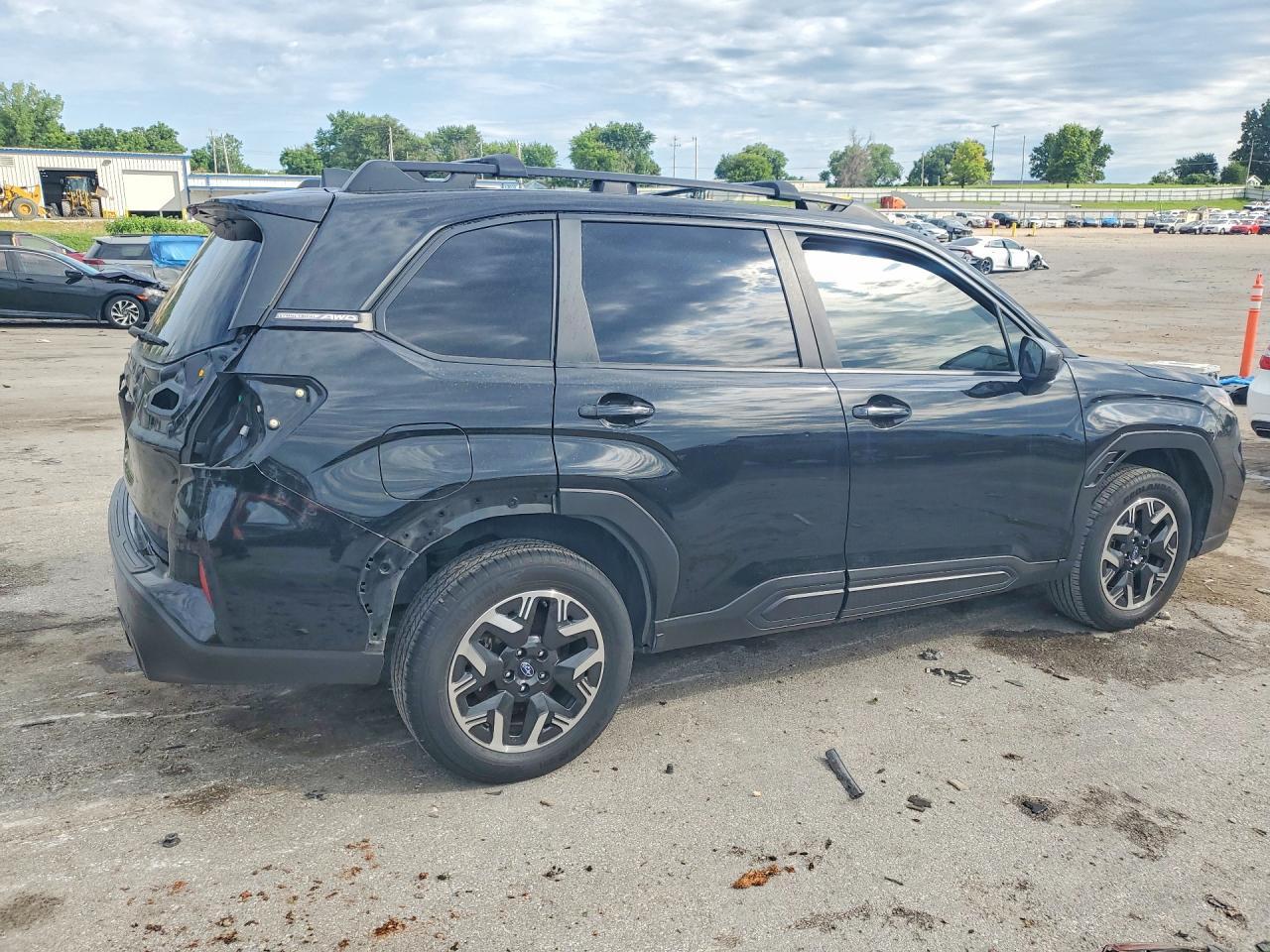 2025 Subaru Forester Premium - zdjęcie 5