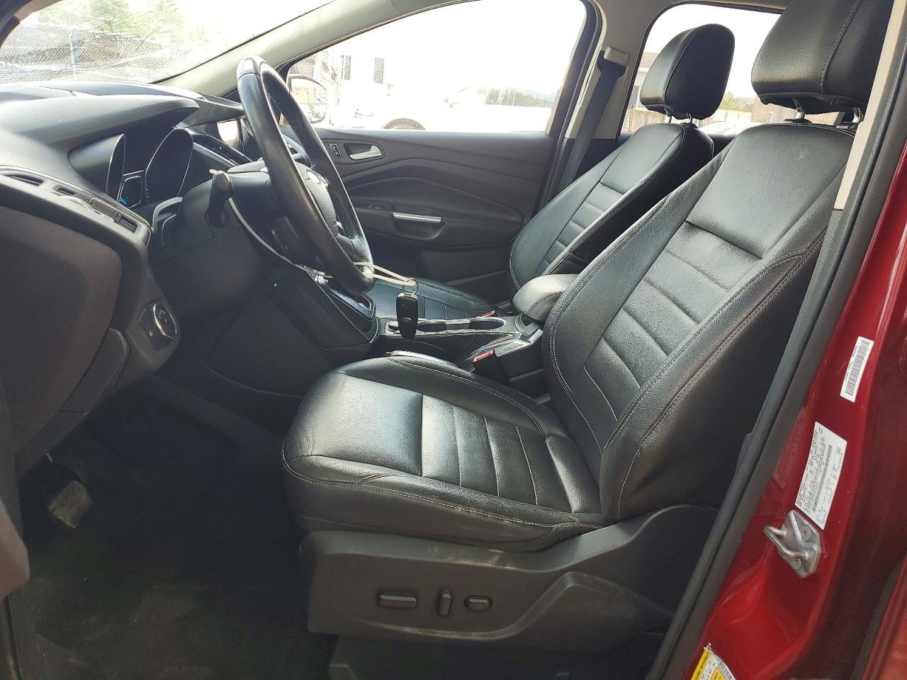 2014 Ford Escape Titanium - zdjęcie 7