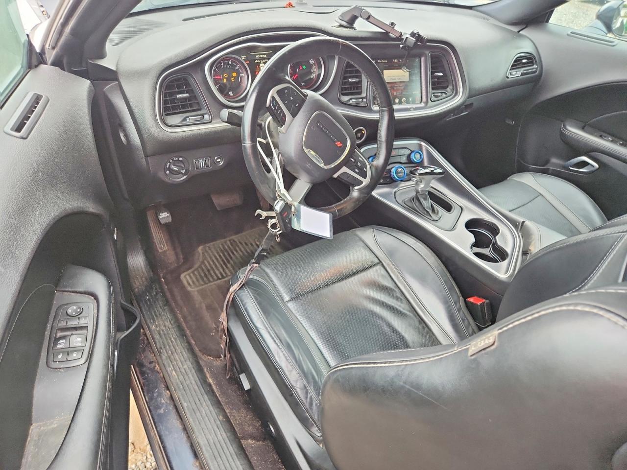 2016 Dodge Challenger Sxt - zdjęcie 8