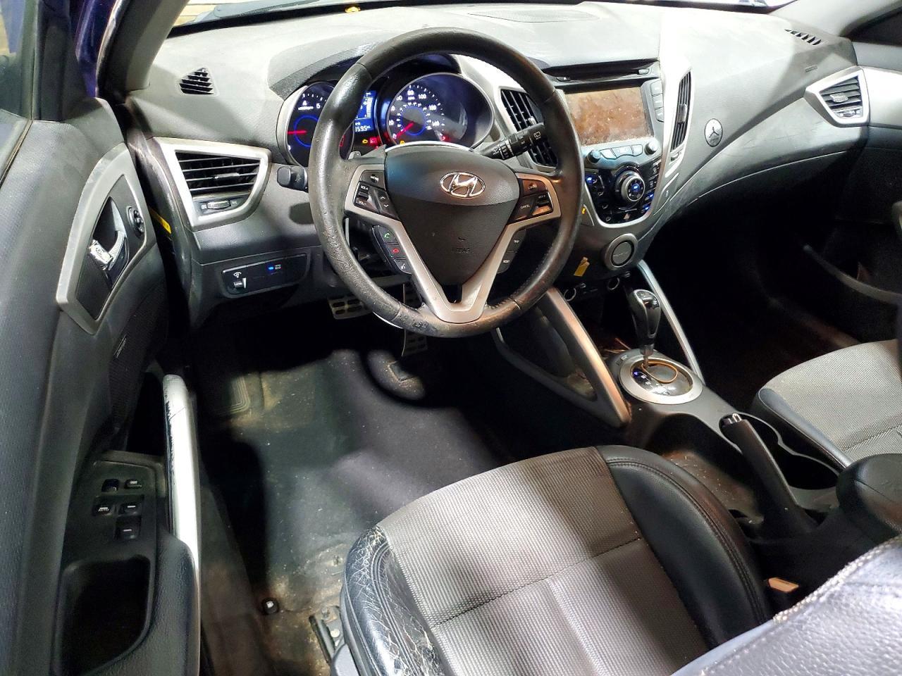 2013 Hyundai Veloster Base - zdjęcie 8