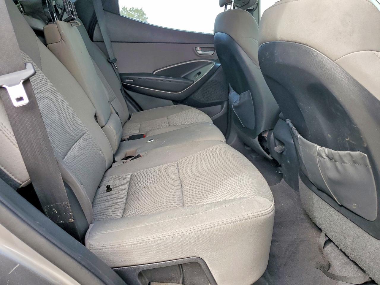 2017 Hyundai Santa Fe Sport 2.4L - zdjęcie 10