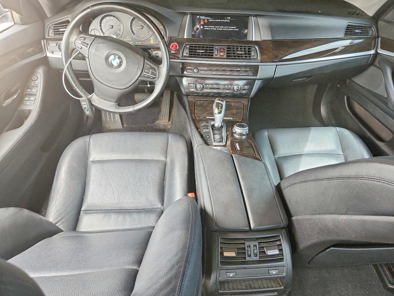 2015 BMW Seria 5 528i - zdjęcie 8