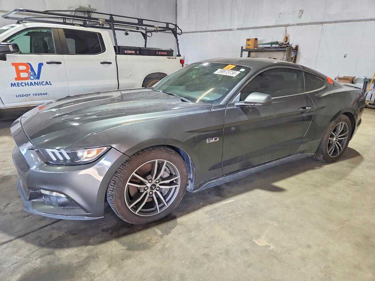 2017 Ford Mustang Gt - zdjęcie główne