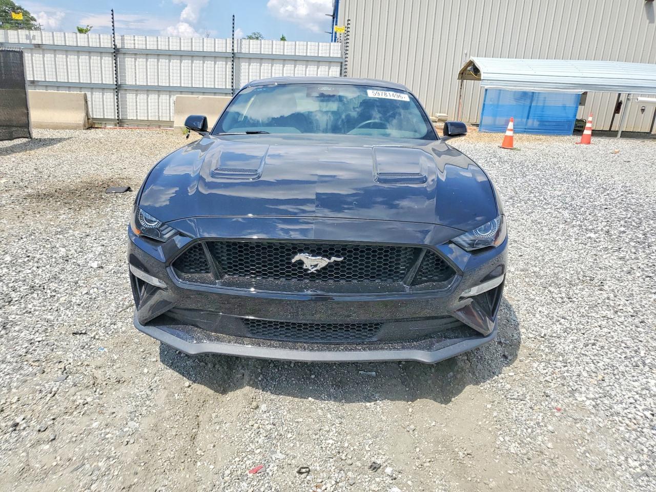Ford Mustang - zdjęcie 5