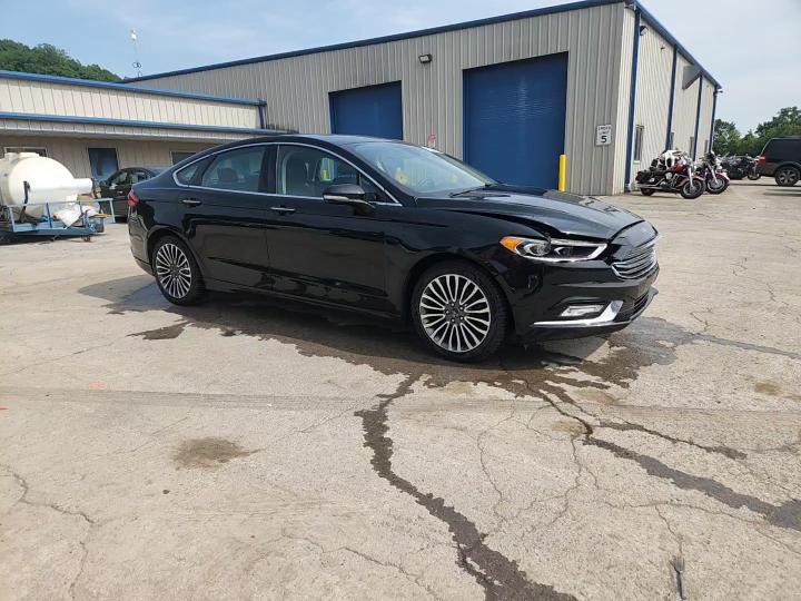 2017 Ford Fusion Titanium - zdjęcie 13
