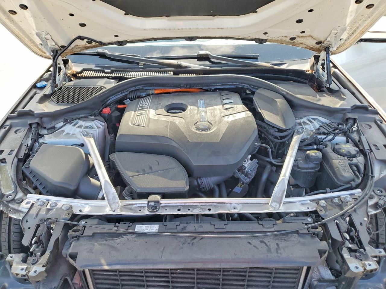 2019 BMW 530E - zdjęcie 11