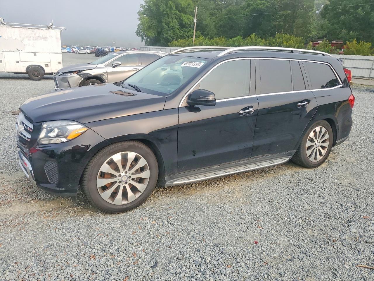 2017 Mercedes-Benz Gls 450 4Matic - zdjęcie główne