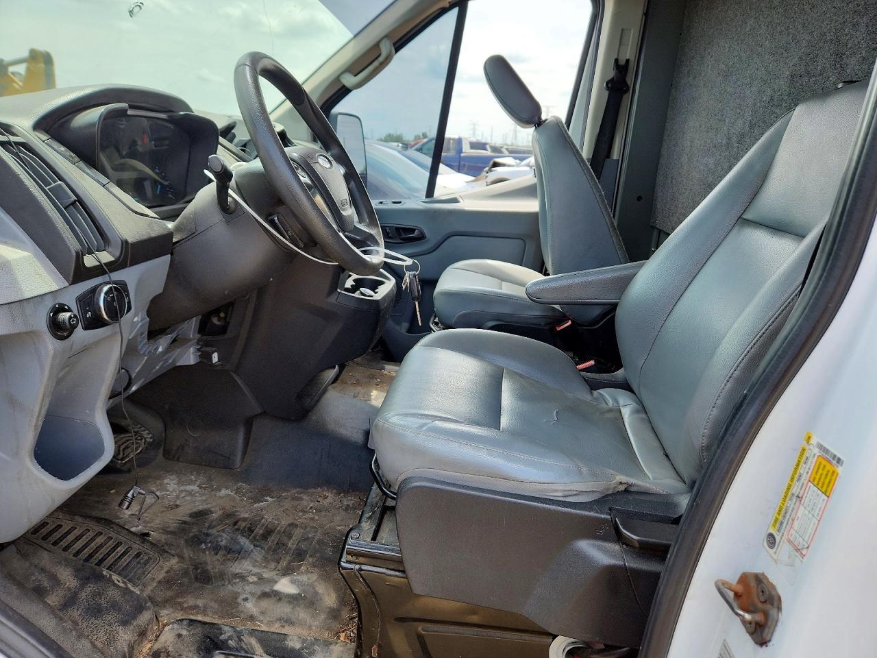 2017 Ford Transit T-250 - zdjęcie 7