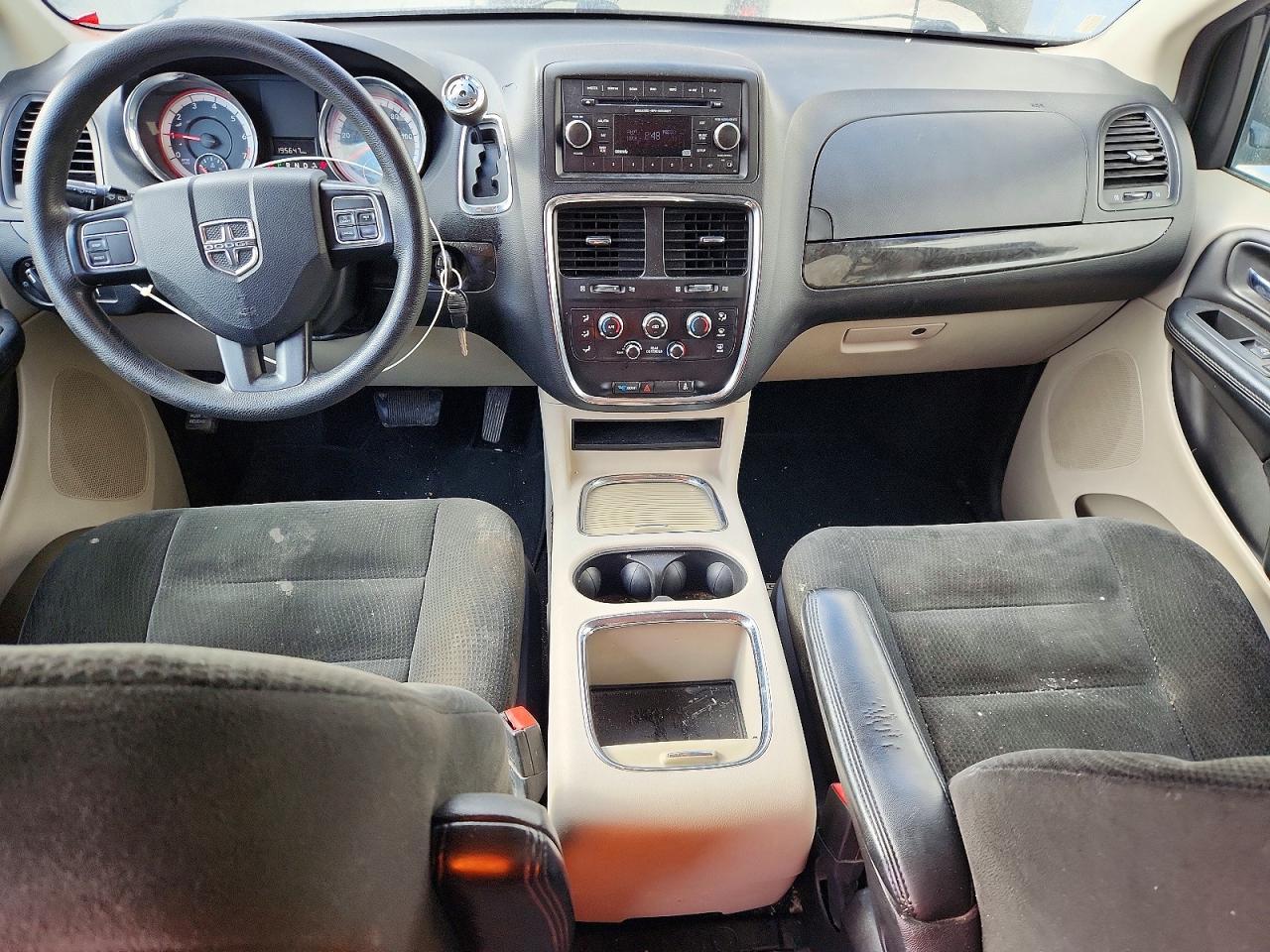 2016 Dodge Grand Caravan Sxt - zdjęcie 8