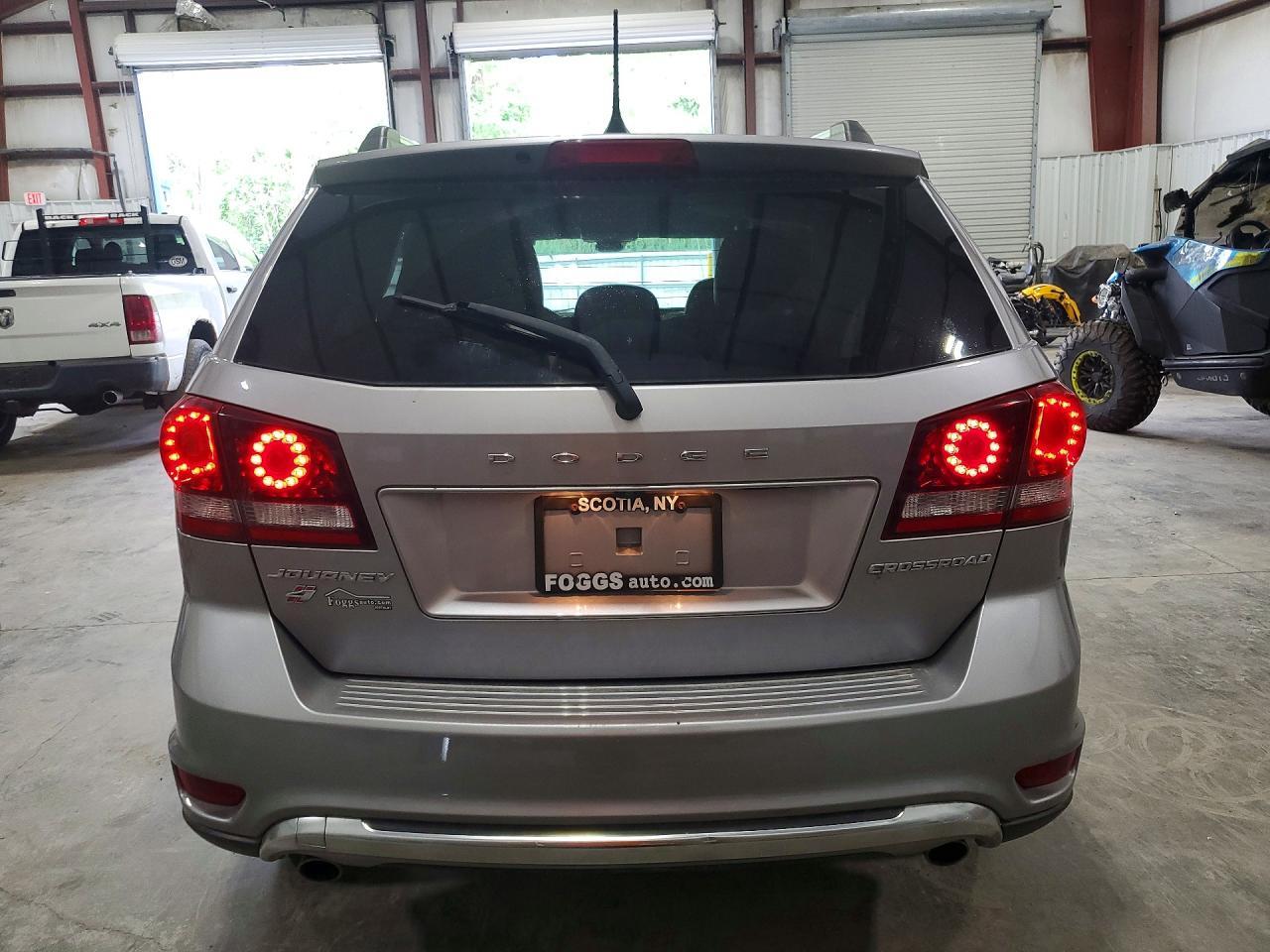2018 Dodge Journey Crossroad - zdjęcie 6