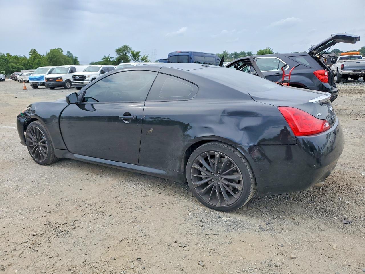 2014 Infiniti Q60 Coupe Base - zdjęcie 2