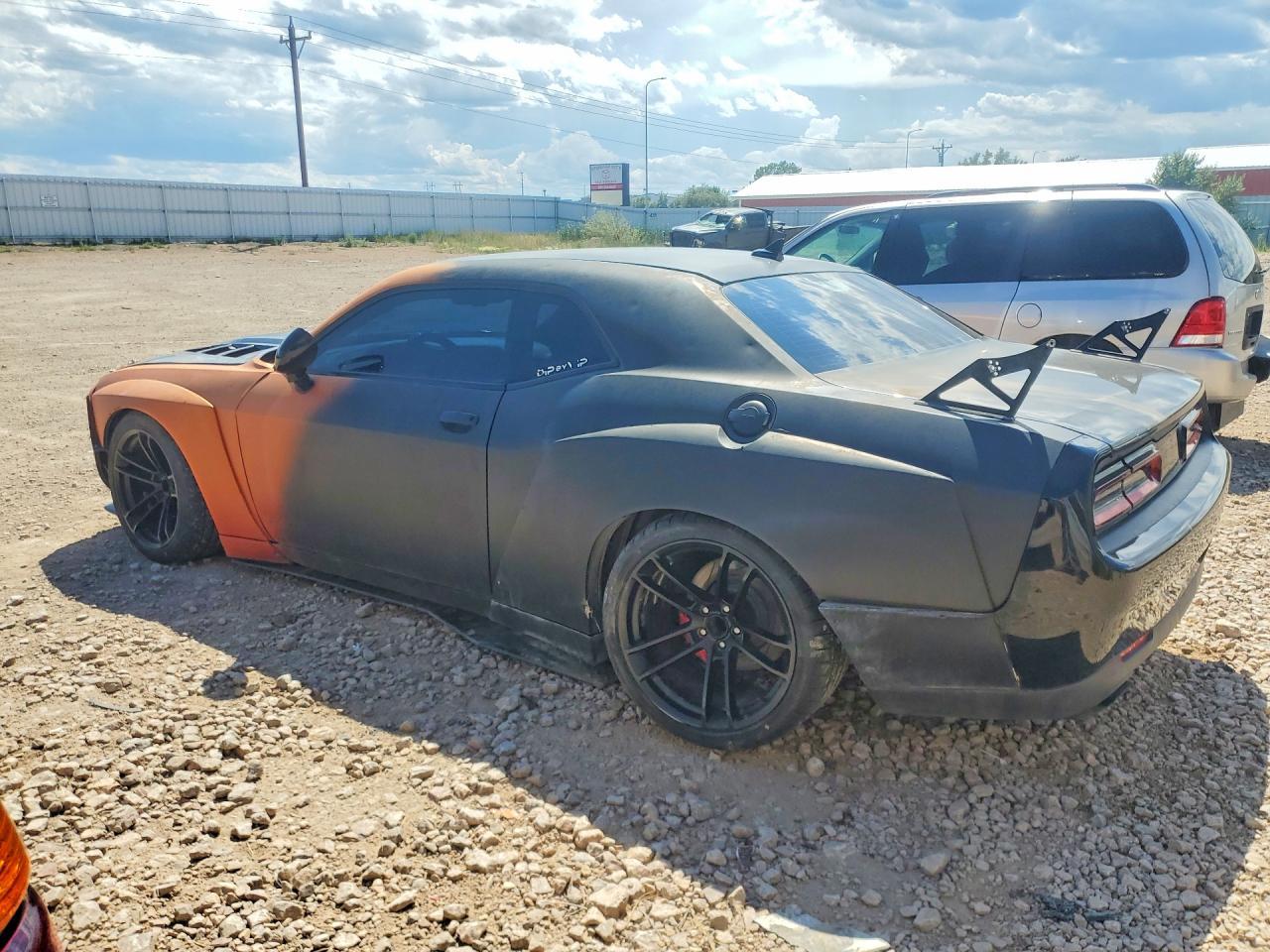 2015 Dodge Challenger Srt Hellcat - zdjęcie 2