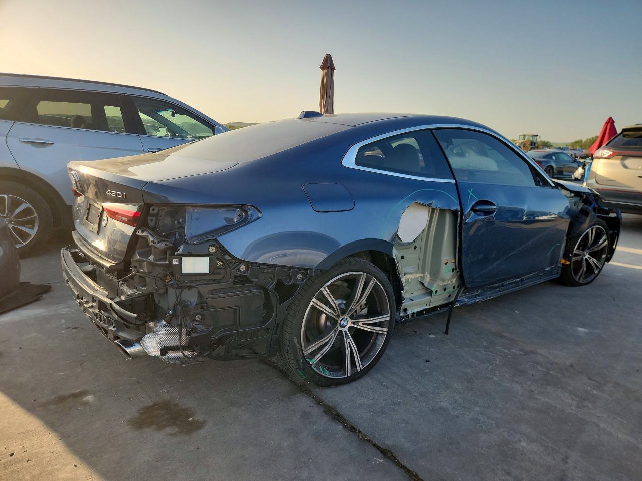 2024 BMW 430I - zdjęcie 3