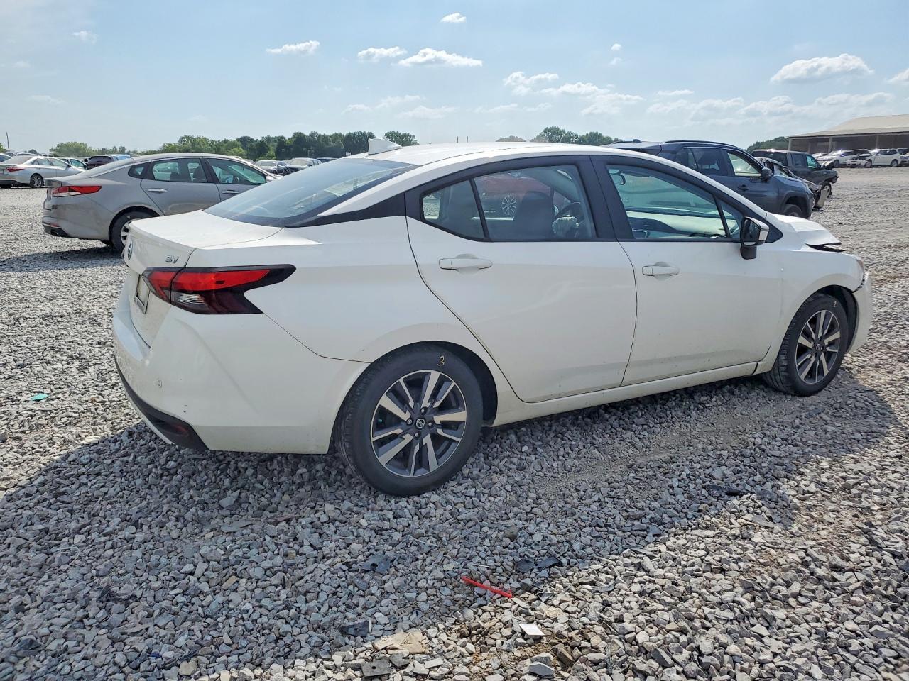 2020 Nissan Versa Sv - zdjęcie 3