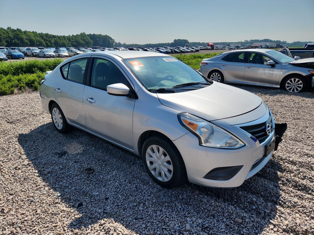 2019 Nissan Versa Sv - zdjęcie 4